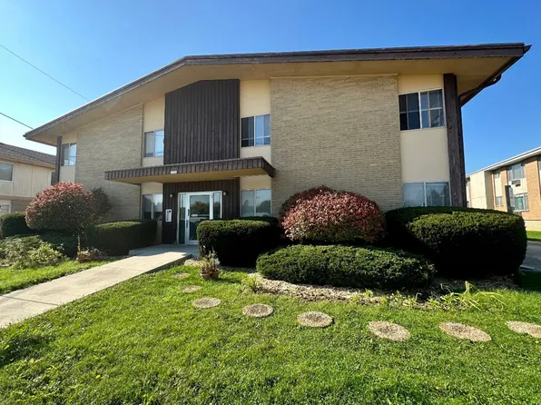 1216 Memorial Drive, 1216 Memorial Dr APT 18, South Milwaukee, WI 53172