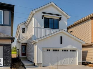 17320 5th St NW, Edmonton, AB T6T2G4