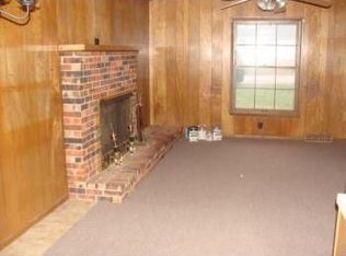 3621 S Ferguson Ave, Springfield, MO 65807