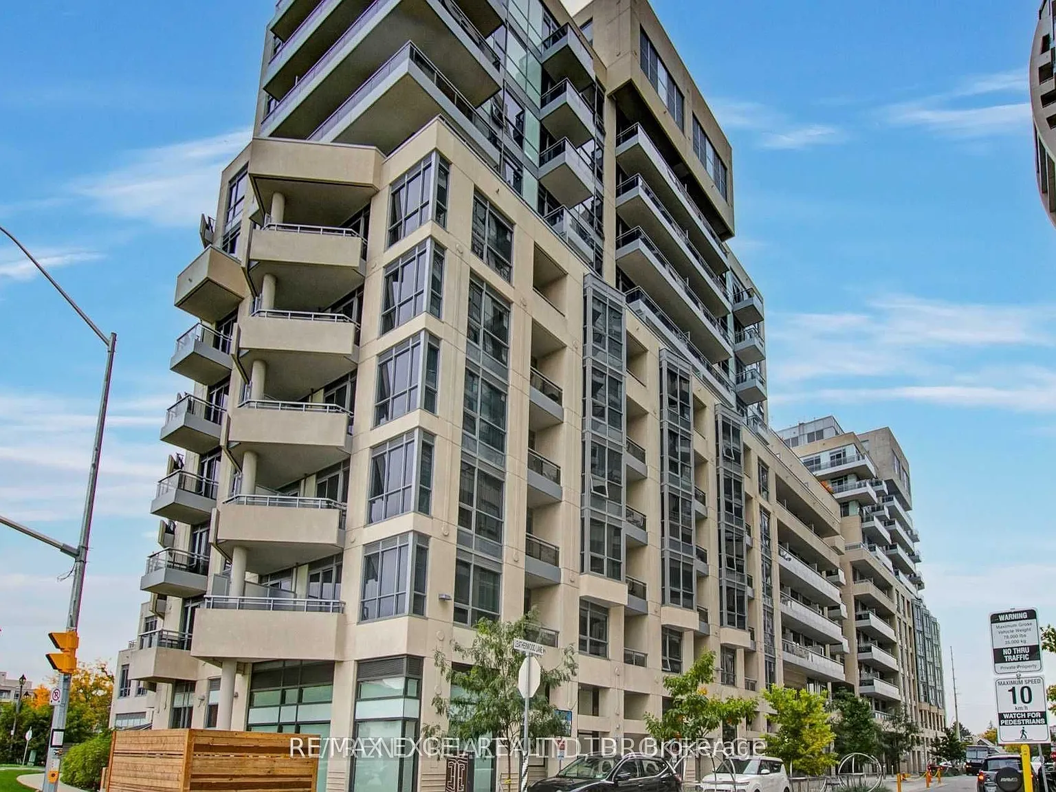 2 bed, $2,750 — Photo 1