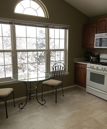 5th image of 1608 Columbia Cir Unit 2
