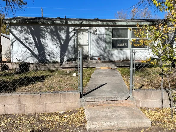 807 Katherine Ave, Moriarty, NM 87035
