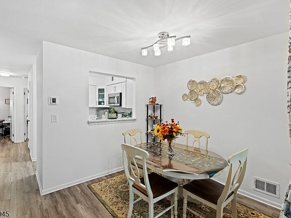 4th image of 48 Morgan Court
