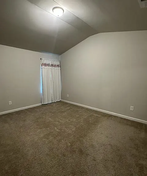 156 Amelia Dr — Photo 24