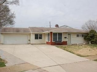 8 Mallboro Dr, Newark, DE 19713