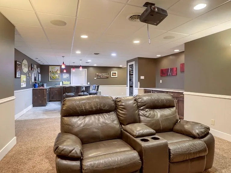 10 Spring View Ct — Photo 37