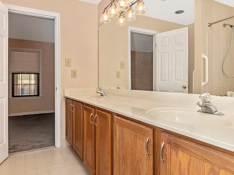 250 Yorkminster Rd #1301A — Photo 17