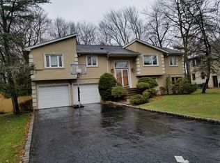 20 4th St, Closter, NJ 07624