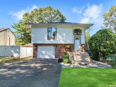24 Bliss Street, Patchogue, NY, 11772