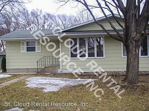 1st image of 846 20th Ave N