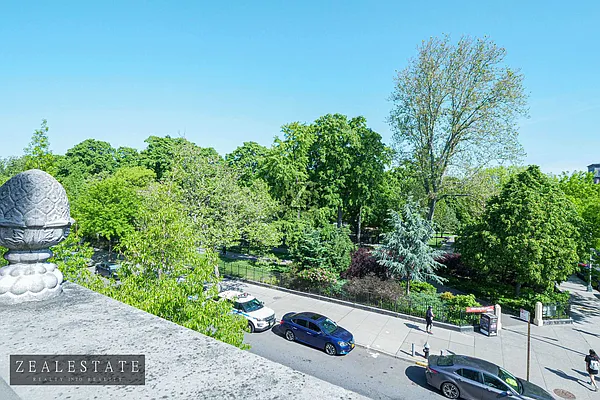 Rented by ZealEstate Group Inc | media 36