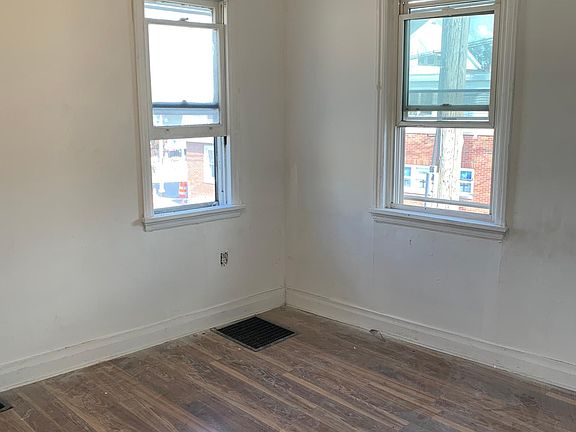 5th image of 92 Main St #2