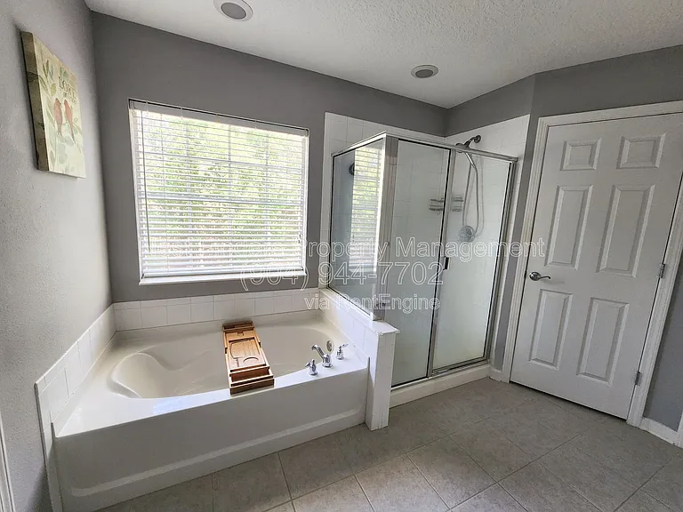 3857 Lionheart Dr — Photo 16