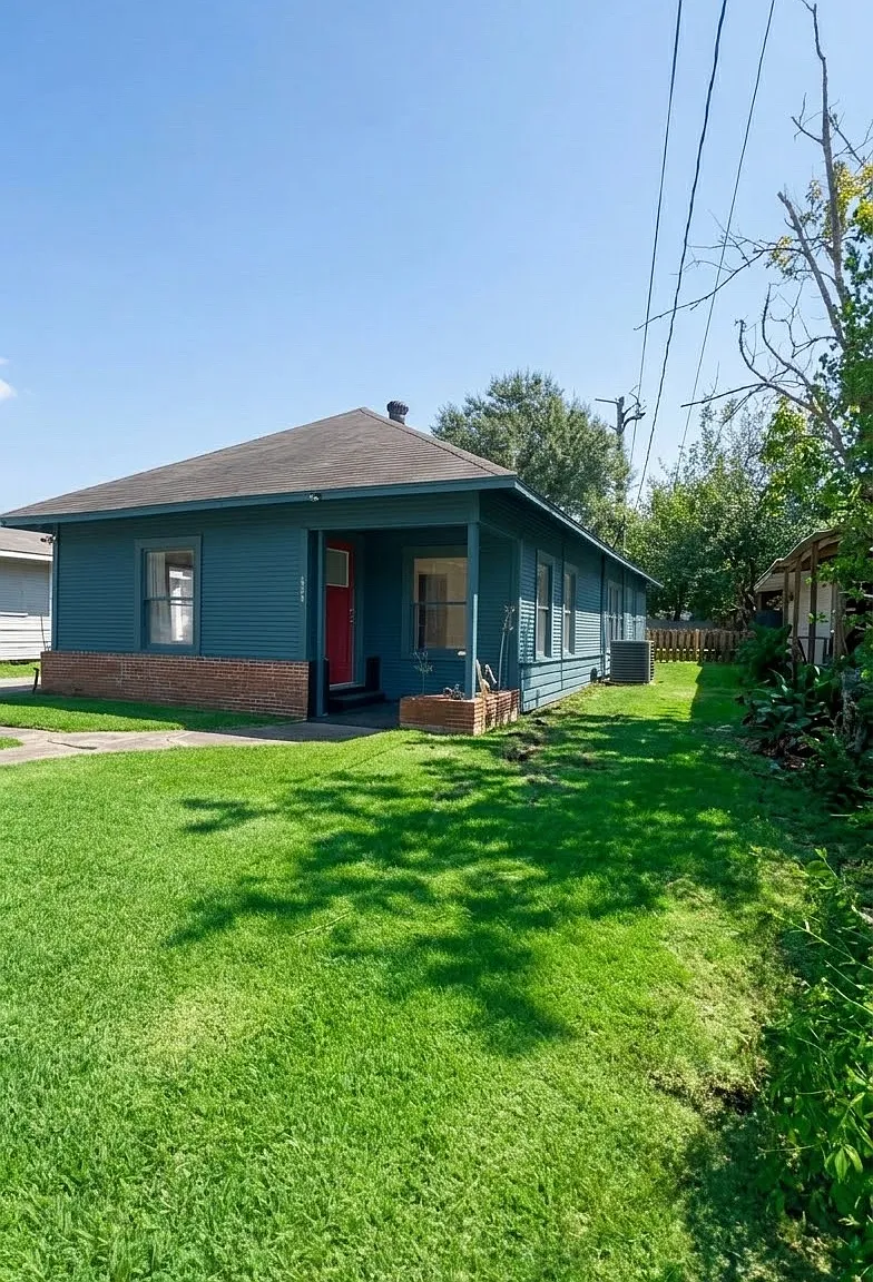 3 bed, 1500 sqft, $1,400 — Photo 1