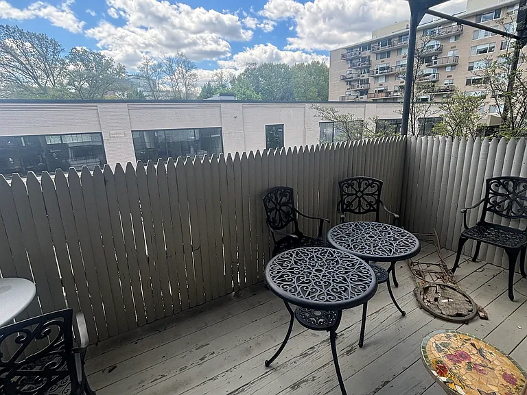 26 Medfield St #3 — Photo 3
