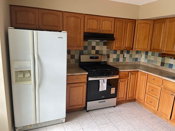5th image of 15909 Indian Hills Ter