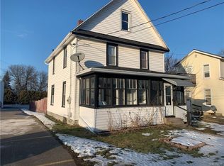 7 Handley St, Perry, NY 14530