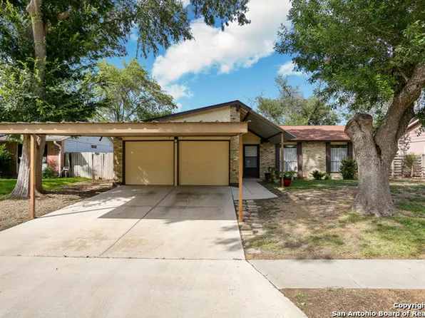 7338 Pipers Bluff, San Antonio, TX 78251