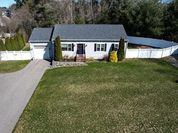 1677 Plymouth St, Bridgewater, MA 02324