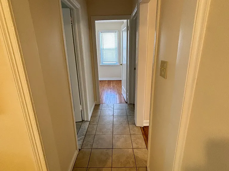 1760 Sherwood Rd #3 — Photo 3