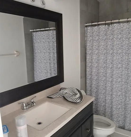 253 Glenwood Ave — Photo 3