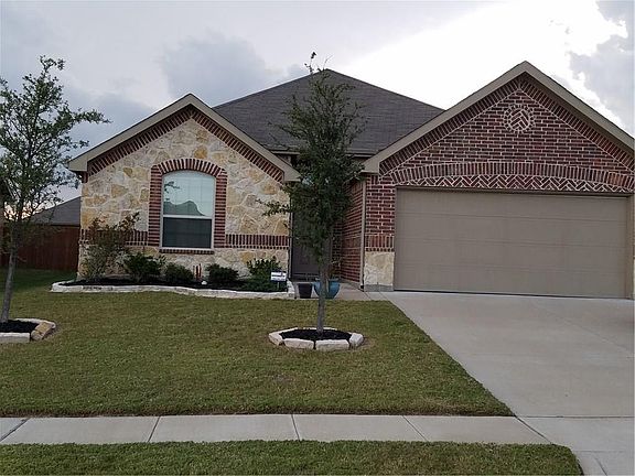 2nd image of 843 Silverthorne Dr