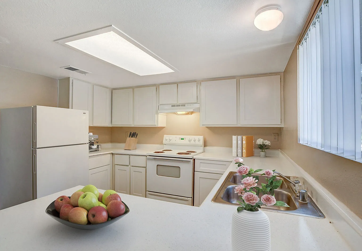 Bella Estates — Photo 1