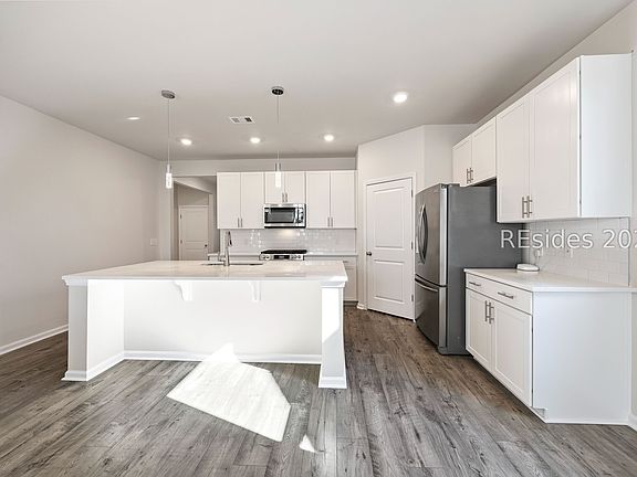 3rd image of 502 Rye Creek Circle