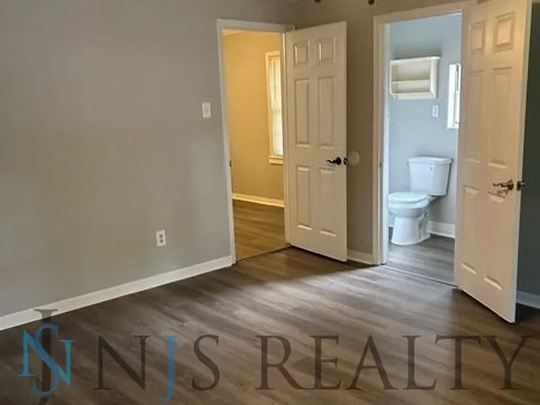 7029 Berry Ave — Photo 17