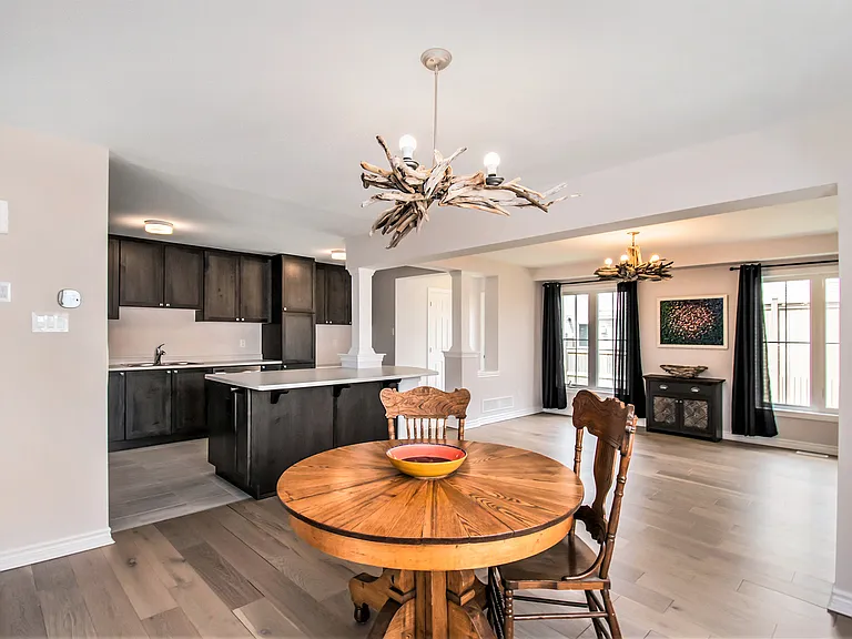 53 Mudminnow Cres — Photo 3