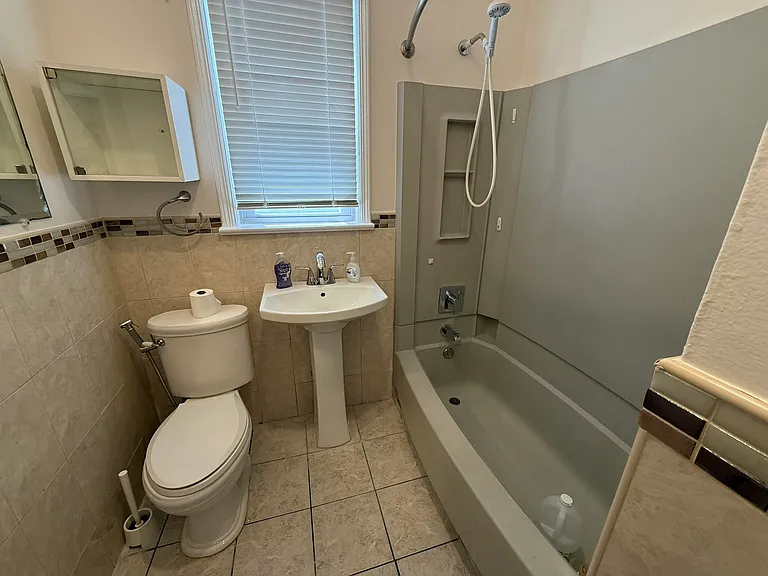 268 Columbia Ave #2 — Photo 23