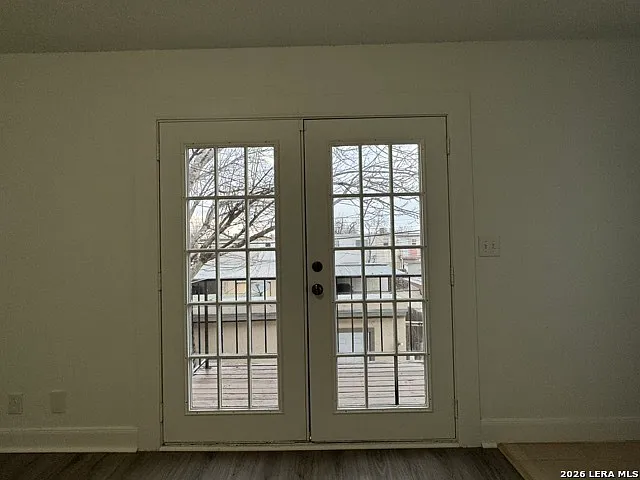 6631 Spring Hurst St — Photo 32