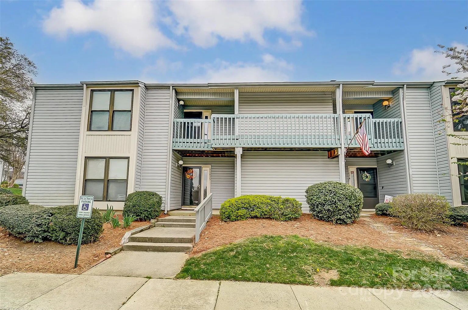 11039 Harrowfield Rd photo 1