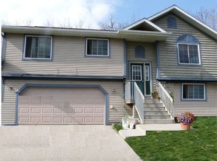 25128 W Bonner Rd, Wauconda, IL 60084