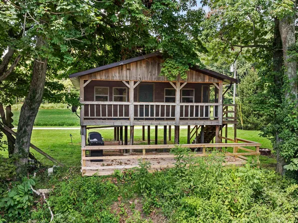 12004 River Cabin Ln, Shoals, IN 47581