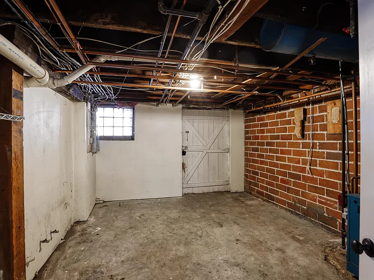 625 Lewis St #M — Photo 37