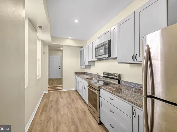 2131 Jefferson St, Baltimore, MD 21205