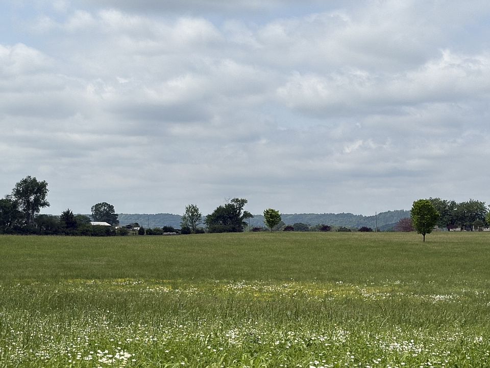 1st image of 252 Moore Cove Rd