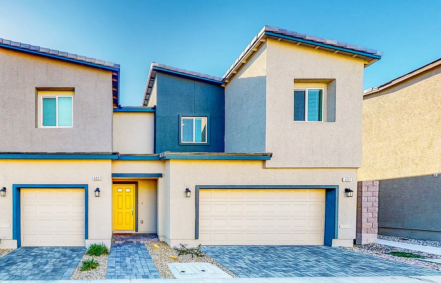 3 bed, 2.0 bath, 1404 sqft, $1,850 — Photo 1