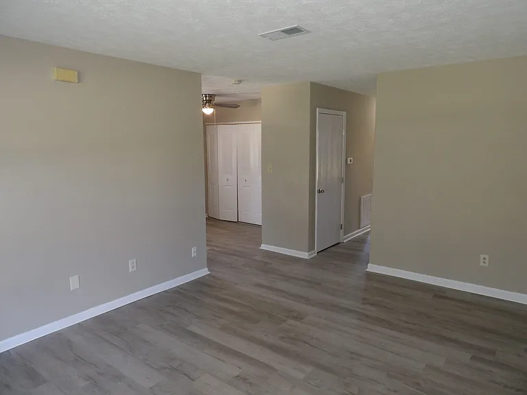 115 Potomac Ct #A — Photo 9