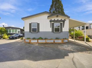 132 Coachman Ln #37, Santa Rosa, CA 95404