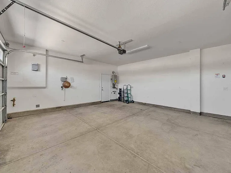 19907 Sunkissed Ridge Dr — Photo 34