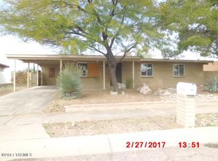 4235 S Queen Palm Dr, Tucson, AZ 85730