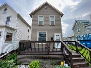 2809 Elm St, Dubuque, IA 52001