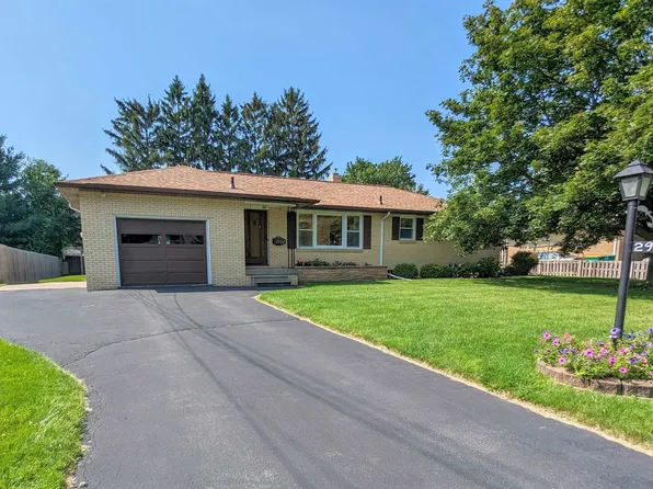 2922 Wayne Dr, Bay City, MI 48706