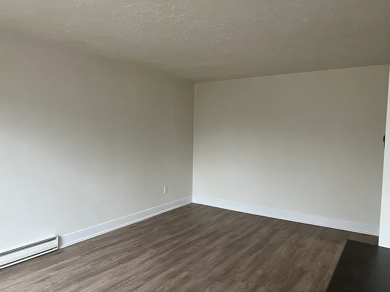 61 Ballantyne Ave #12.5 — Photo 9