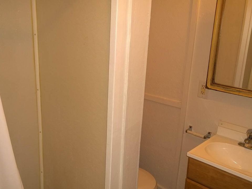 2nd image of 2227 N Holt Ave
