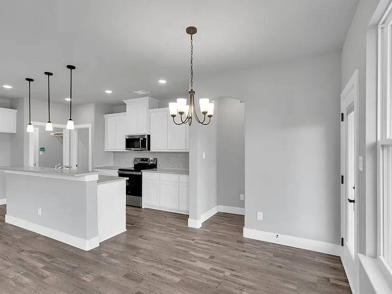 704 N Church St — Photo 16