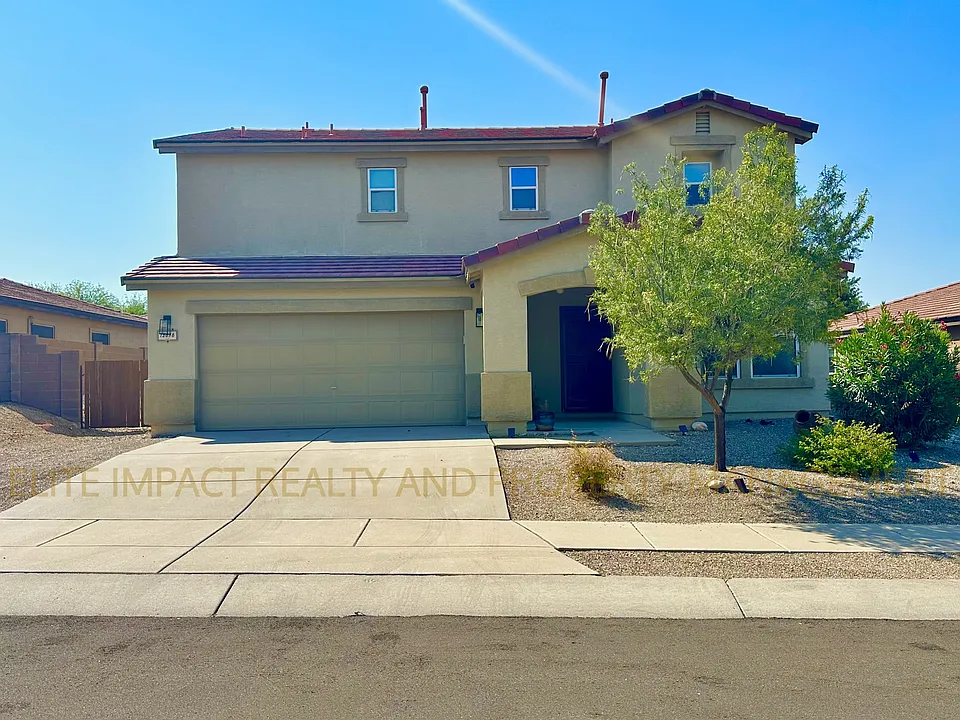 13696 E Shadow Pines Ln