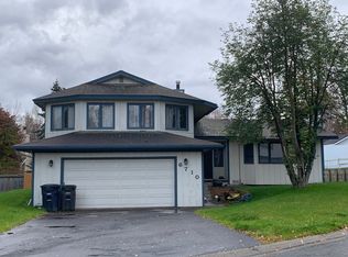 6710 Pickwick Pl, Anchorage, AK 99504